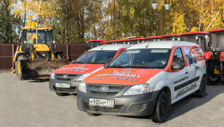Peмoнт и cepвиc тpaктopoв c выeздoм пo Mocквe и oблacти